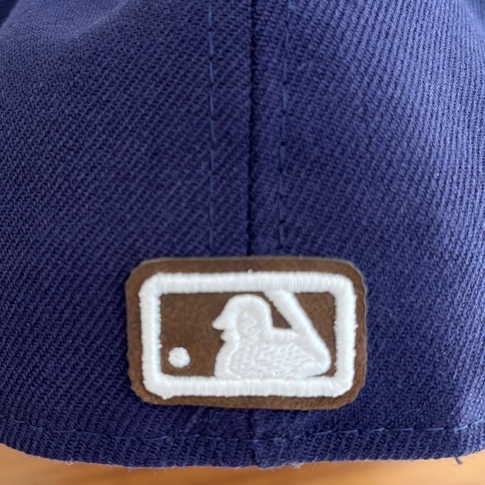 NEW ERA 59FIFTY Blue Jays MLB Fitted Baseball Cap Size 7 3/8 58.7 cm Sports Fan - Picture 11 of 13